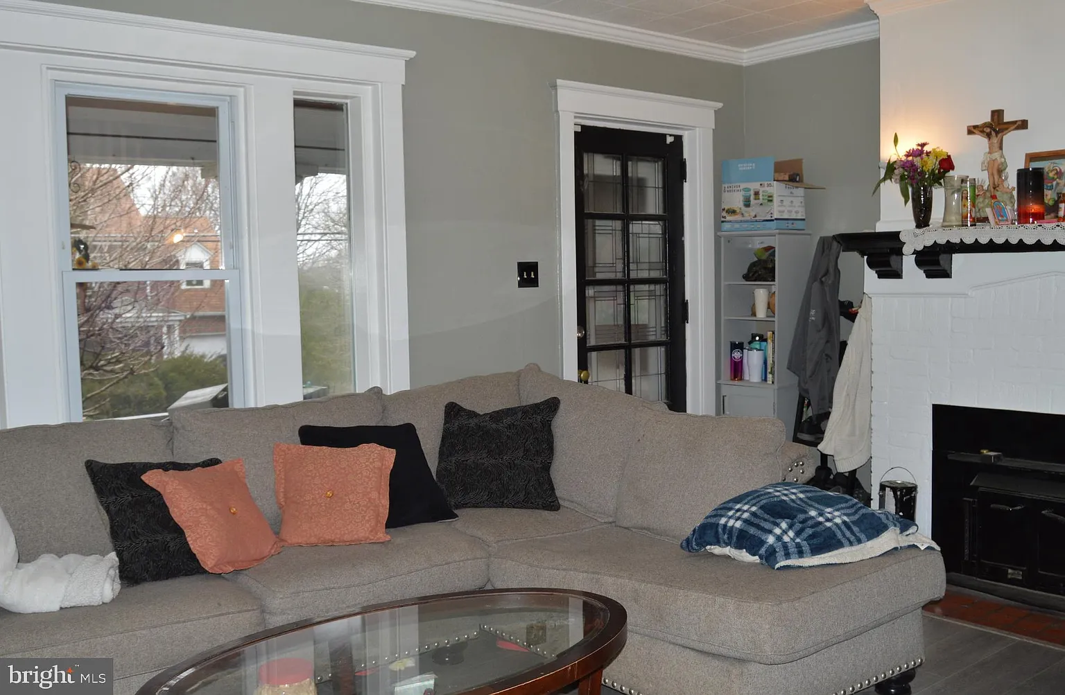 2310 Fairview Ave photo 1