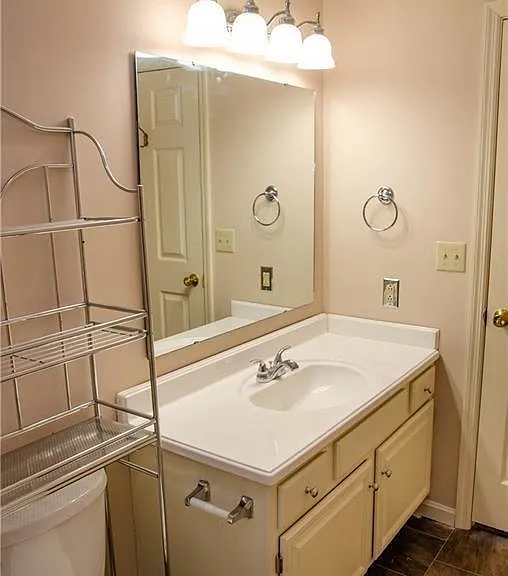 124 Pearce Pl — Photo 23
