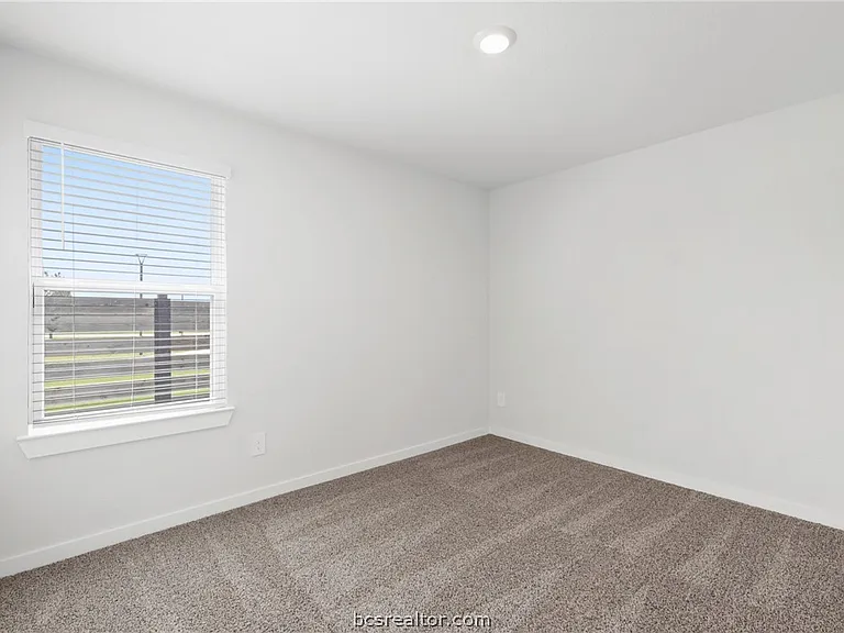 1232 Amistad Loop — Photo 17