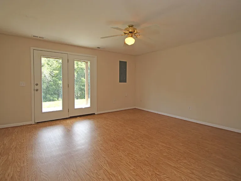 1260 Old Richmond Cir — Photo 26