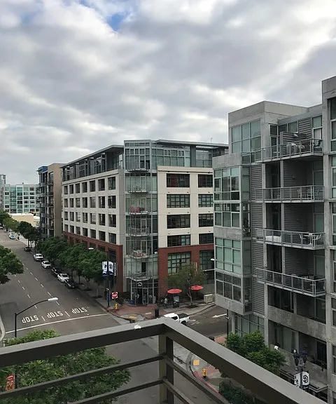 Urbana East Village Rental Flats — Photo 30