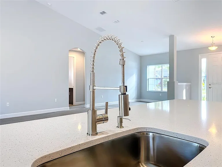 16 Egan Dr — Photo 29