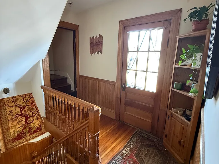 75 Leicester St #75 — Photo 20