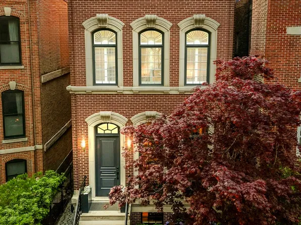 816 W Lill Ave, Chicago, IL 60614