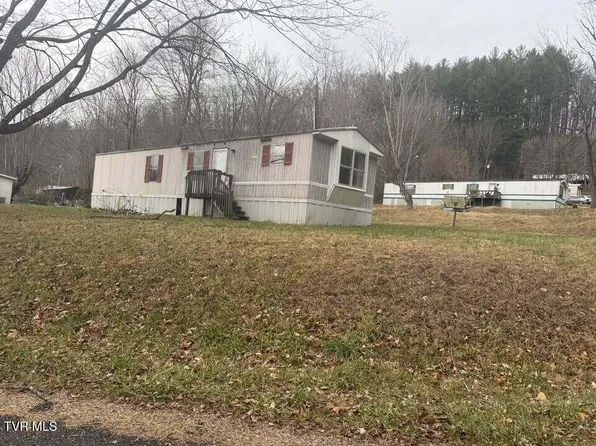 4009-4025 Inby Ln, Big Stone Gap, VA 24219