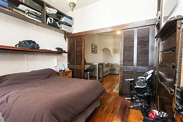 Rented by Wave Real Estate Group