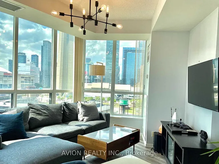 230 Queens Quay W #1526 — Photo 11