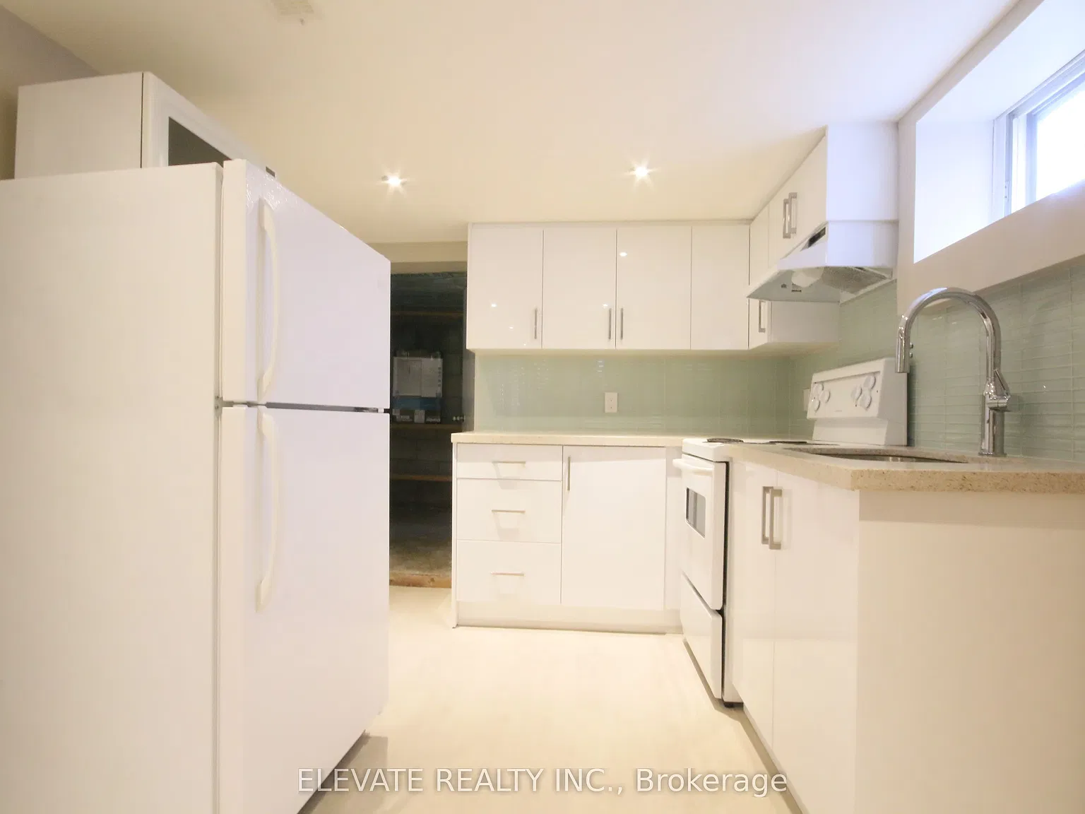 2 bed, $1,800 — Photo 4