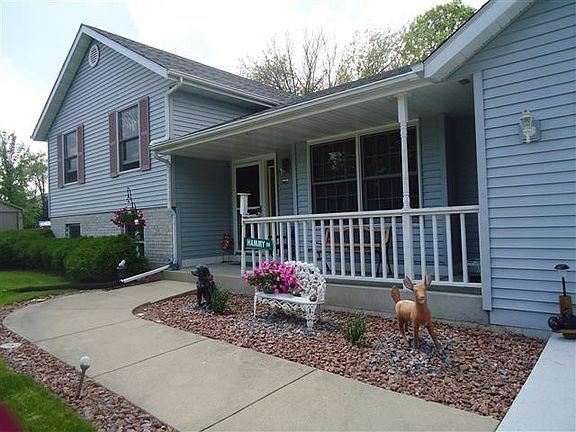 2nd image of 2510 Fawn Ln