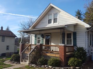 9 Grandview St, East Stroudsburg, PA 18301