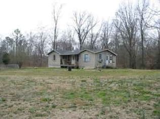 801 Crabapple Ln, Erwin, NC 28339
