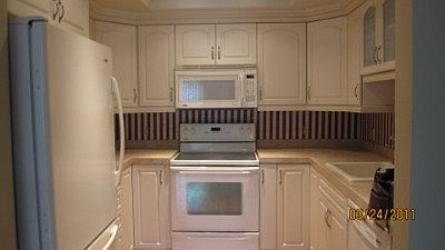 2nd image of 6477 S Havana St APT B