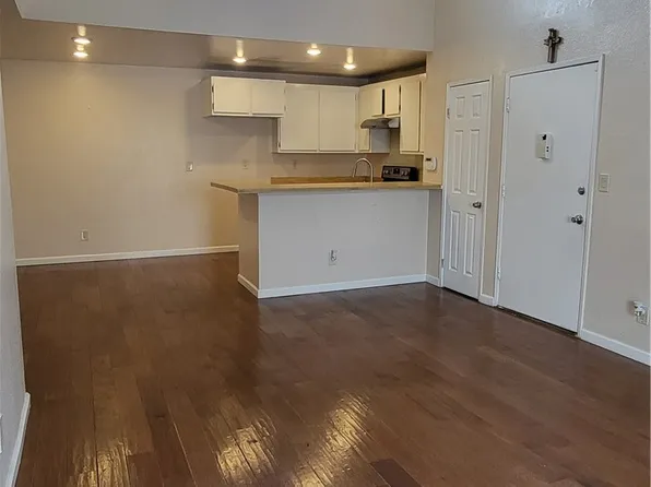 25011 Peachland Ave Unit 229, Santa Clarita, CA 91321