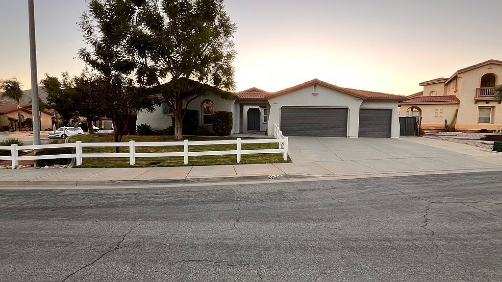 9975 Sofia Ct - Property Image