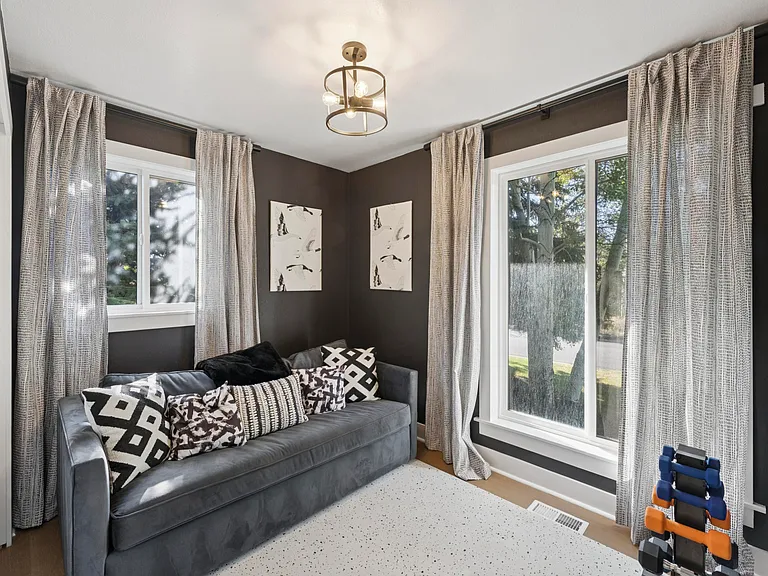2651 Little Kate Rd — Photo 23