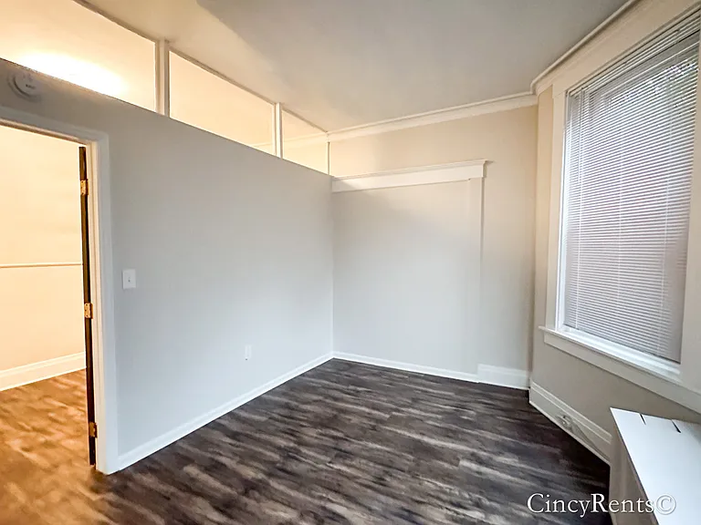 3716 Ault Park Ave — Photo 7