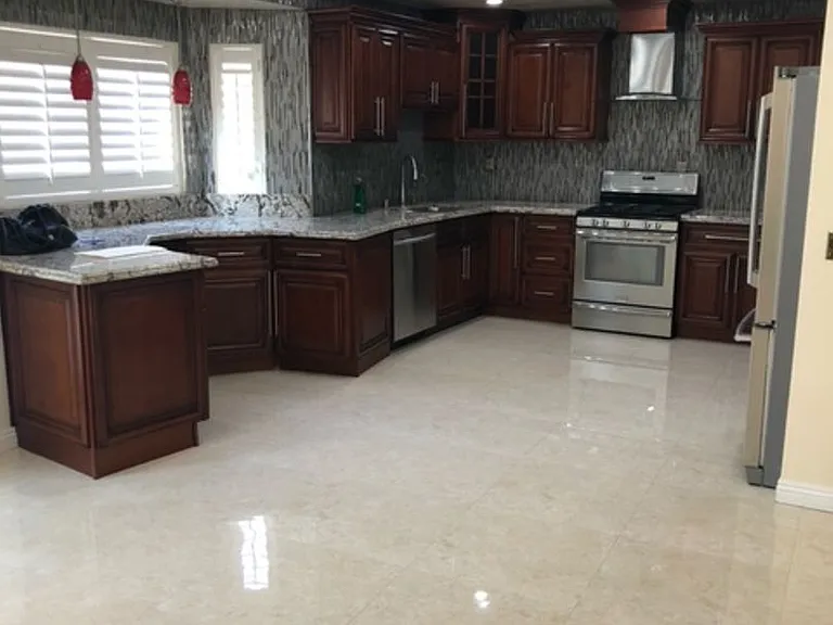 1998 Jenna Cir — Photo 12