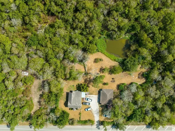 8321 W Fm 517, Dickinson, TX 77539