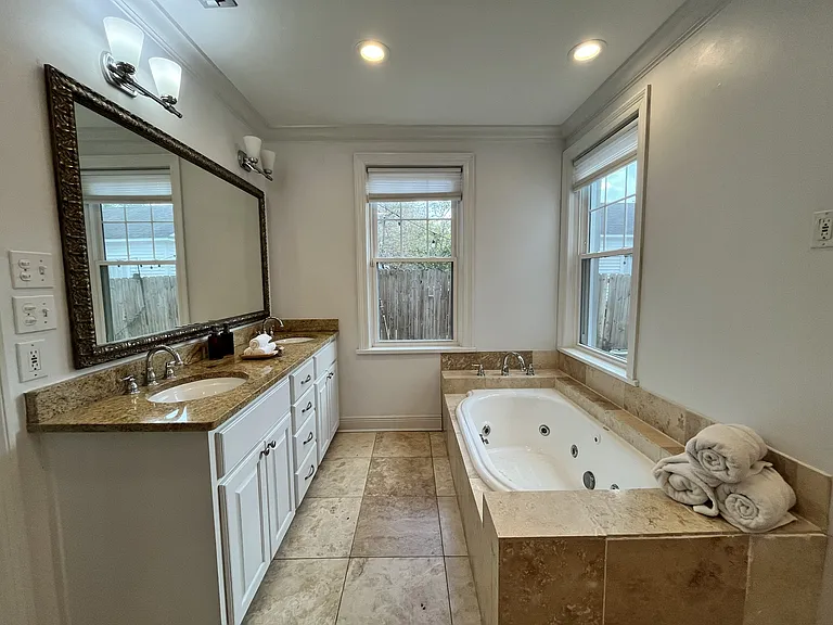 114 Lsu Ave — Photo 11