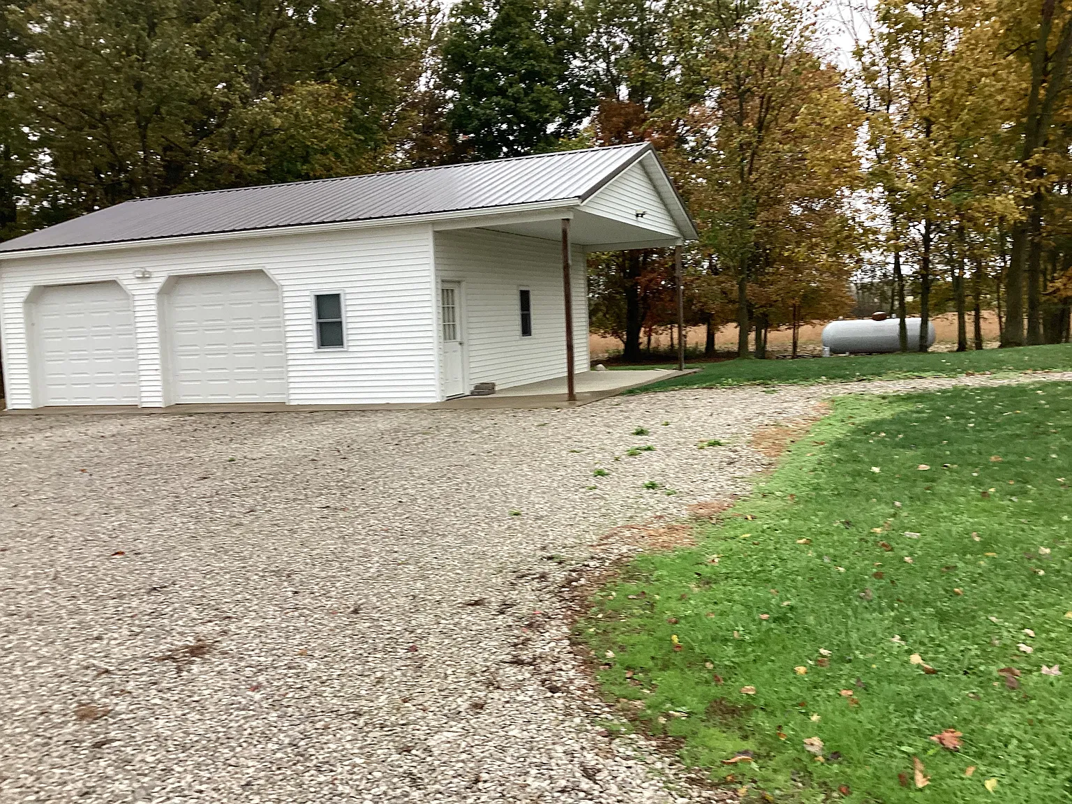 3 bed, 1800 sqft, $1,100 — Photo 3