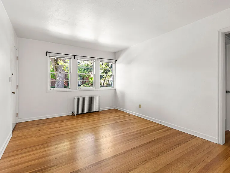 235 NE 61st Ave #36 — Photo 9