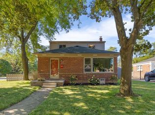 103 Charlotte Ave, Royal Oak, MI 48073