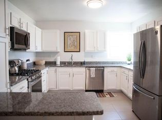 1021 Princeton Dr NE, Albuquerque, NM 87106