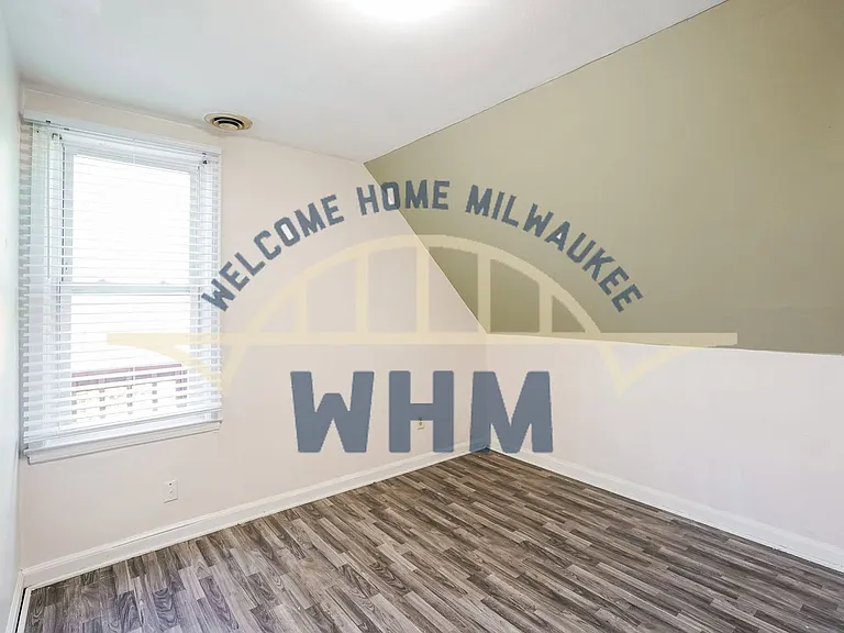 4804 W Forest Home Ave — Photo 12