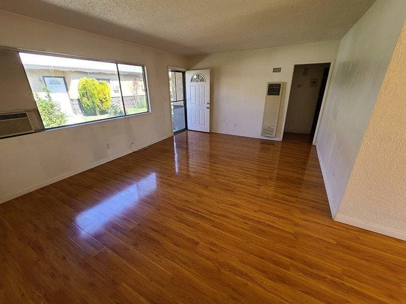 1st image of 4024 Puente Ave APT 4