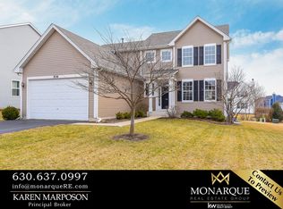 506 Leesburg St, Oswego, IL 60543