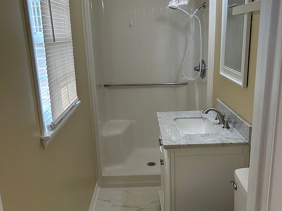4th image of 3236 Haney Dr