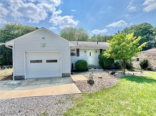 152 Oneida Trl, Malvern, OH 44644