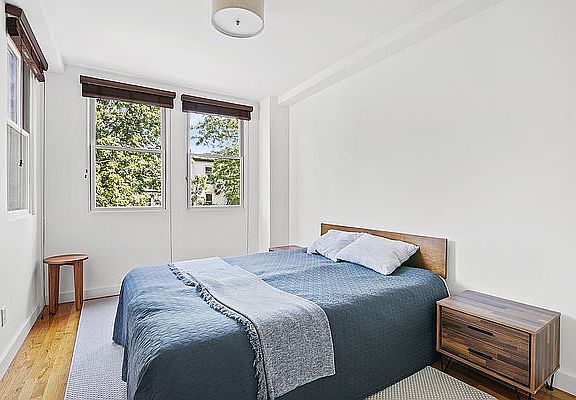 4th image of 569 Carroll St APT 5