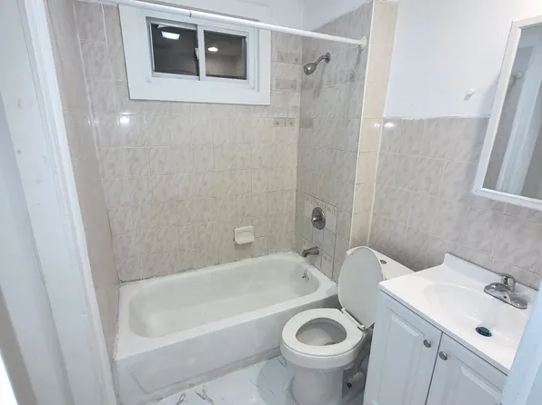 51 Lincoln Pl, Irvington, NJ 07111