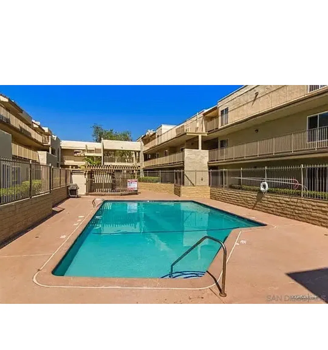 13754 Mango Dr — Photo 4