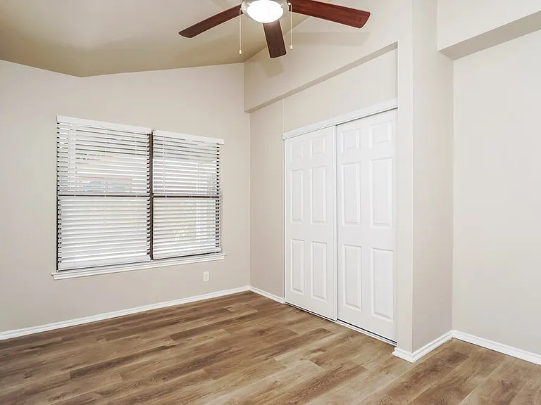 9710 Spring Harvest — Photo 13