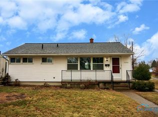 2602 Wyndale Rd, Toledo, OH 43613