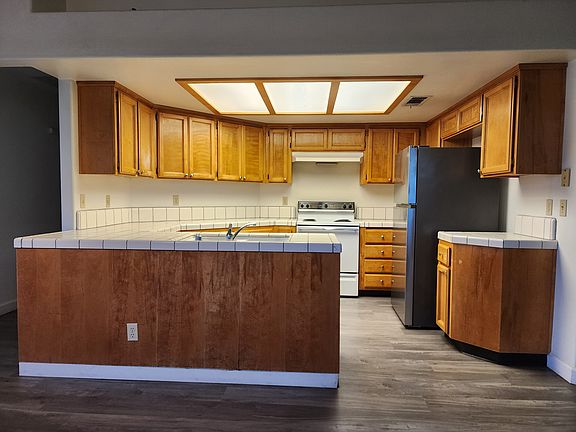 4th image of 3195 Whittier Ave APT 103
