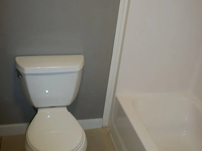 340 McKinley Ave #1 — Photo 7