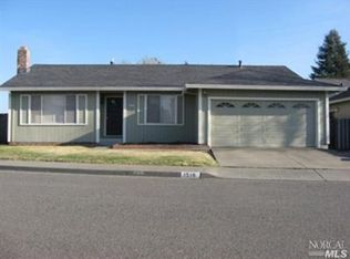 1516 Meadowlark Ln, Petaluma, CA