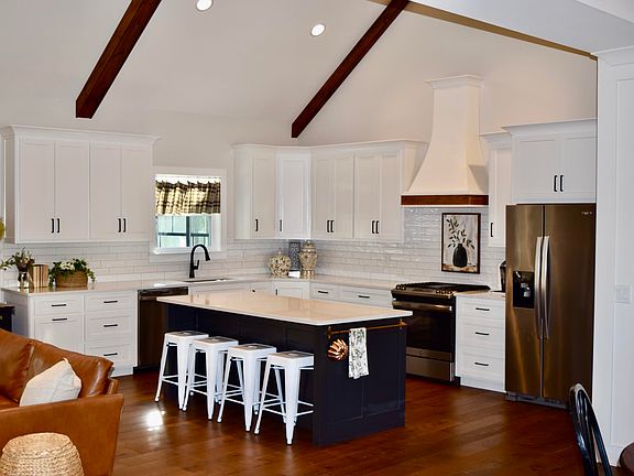 5th image of 6409 Shirley Pond Rd