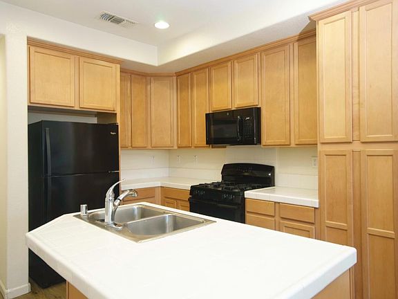 3rd image of 540 S 22nd St