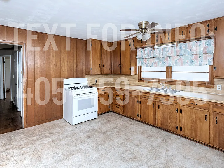 1307 N 20th St — Photo 6