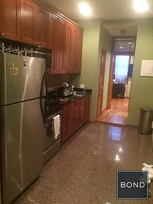 Rented by Bond New York | media 31