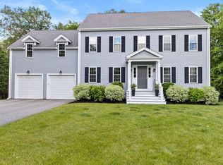 78 Crabtree Ln, Abington, MA 02351