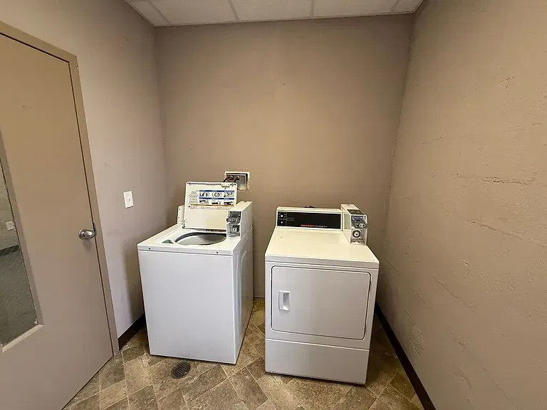 Northpoint Apartments — Photo 11
