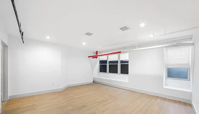 Rented by Living New York | media 22