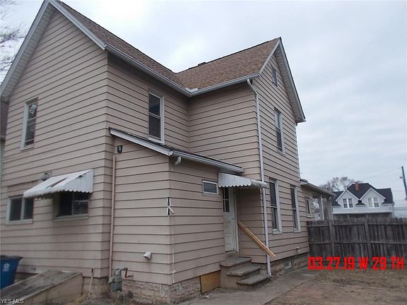 5th image of 1830 E 29th St