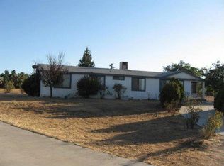 6981 Buckthorne St, Phelan, CA 92371