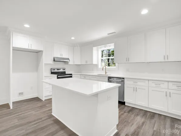 240 Odell Rd, Statesville, NC 28625